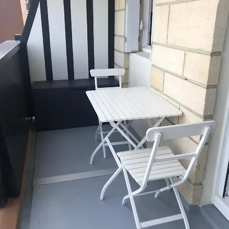 Prise De Vue A 2 Pas De La * Villers-sur-Mer