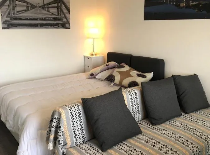 Prise De Vue A 2 Pas De La * فيلي سور مير