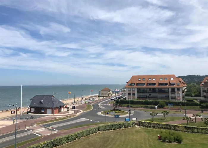 Prise De Vue A 2 Pas De La * Villers-sur-Mer